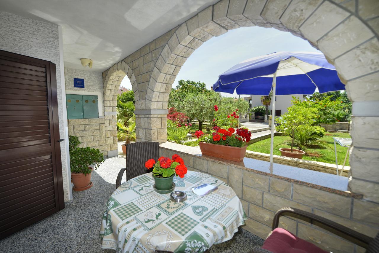 Apartment Mip Poreč Eksteriør bilde
