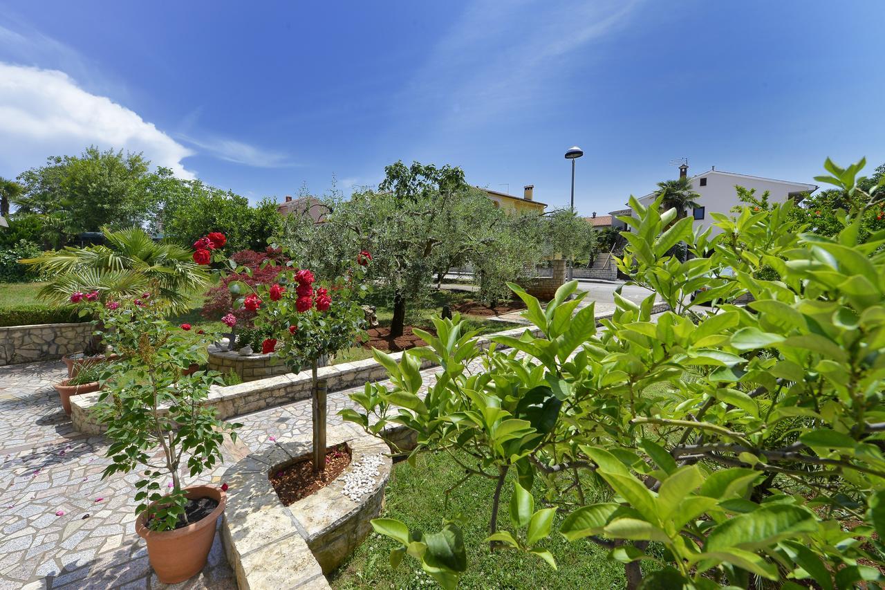 Apartment Mip Poreč Eksteriør bilde